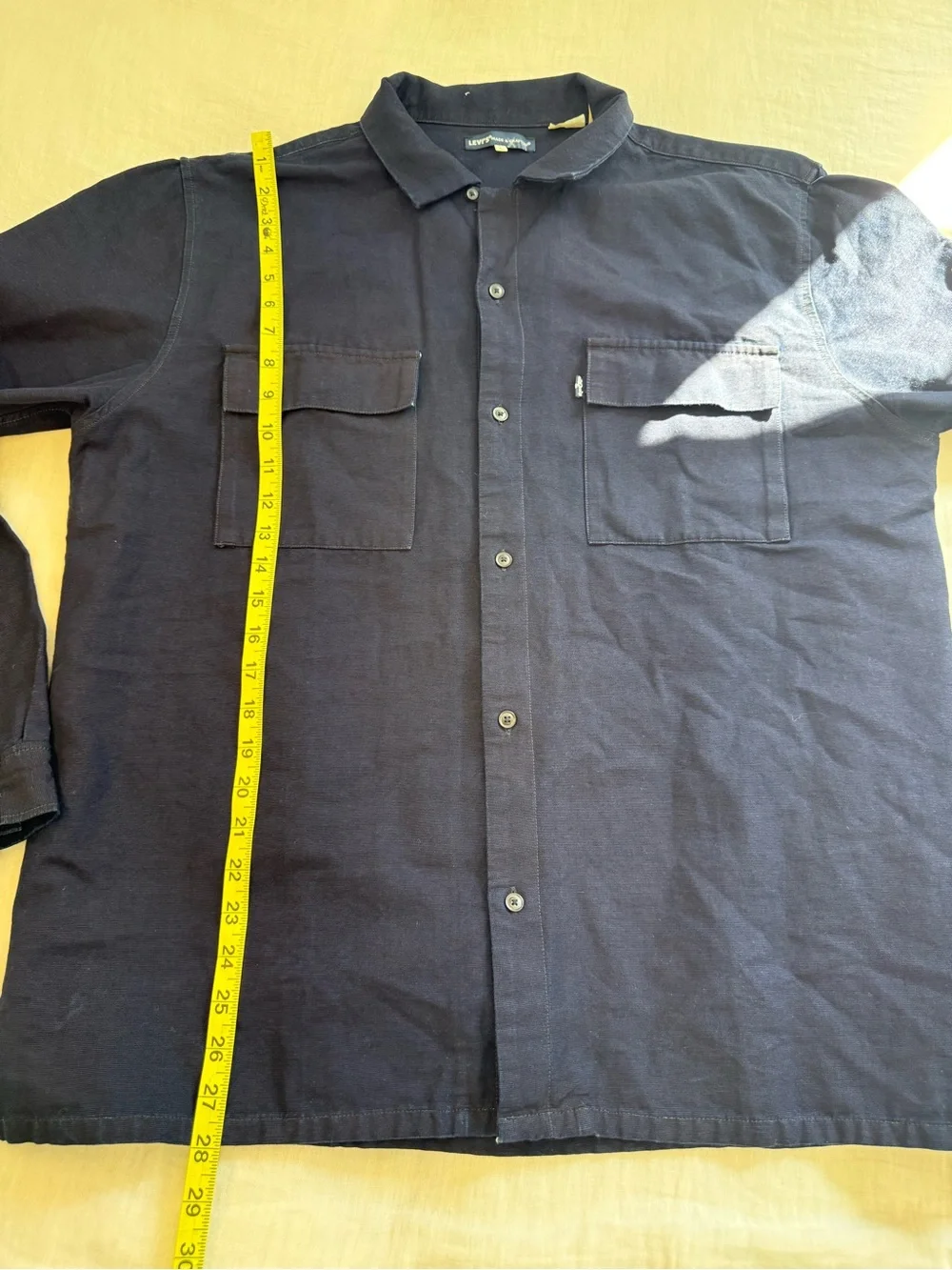 Levis excellent gently